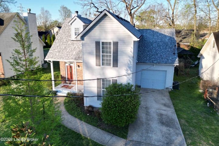 1300 Etawah Ave, Louisville - photo 3 of 40