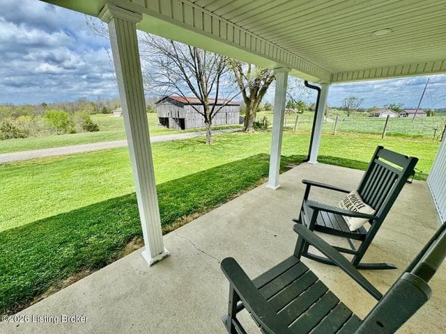 1024 McLain Rd, Springfield - photo 3 of 32