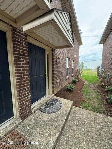 8400 Grand Trevi Dr, Louisville