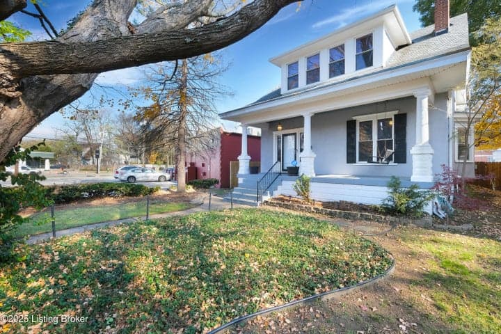 1918 Sils Ave, Louisville - photo 2 of 51