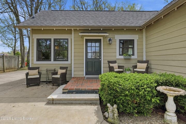 1122 Ellison Ave, Louisville - photo 3 of 29