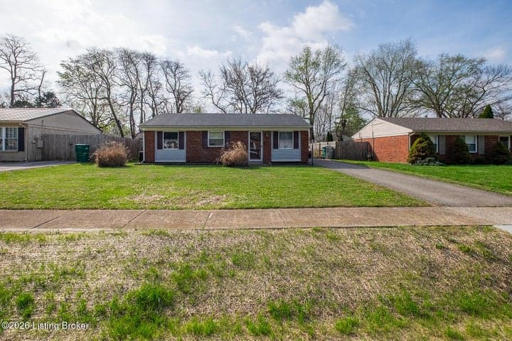 217 Blue Jay Rd, Louisville
