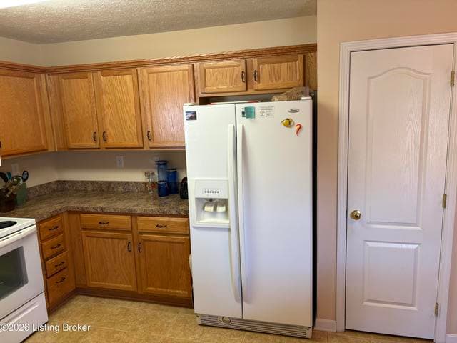 7607 Autumn Pointe Dr, Louisville - photo 3 of 13