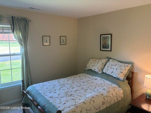 7607 Autumn Pointe Dr, Louisville - photo 5 of 13