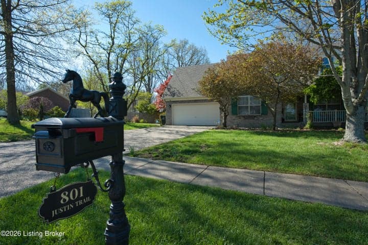 801 Justin Trail, Mt Washington - photo 4 of 61