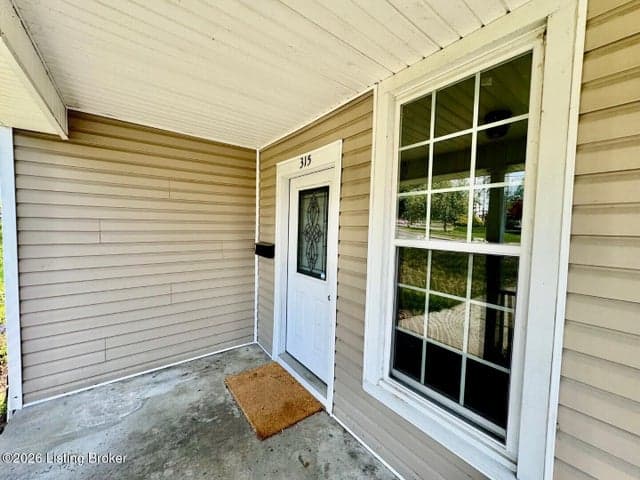 315 Walnut St, Springfield - photo 3 of 22