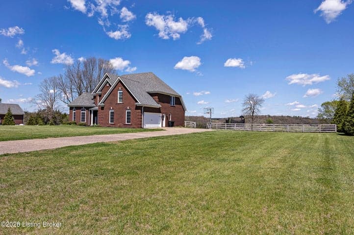 426 Marks Ln, Bardstown - photo 4 of 50