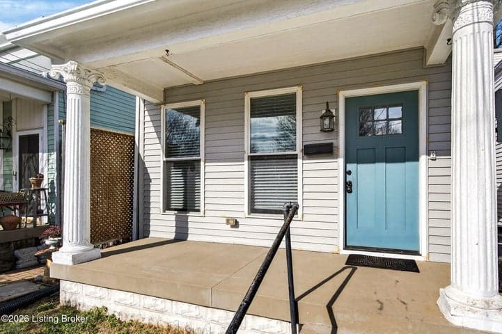 1007 Goss Ave, Louisville - photo 4 of 32