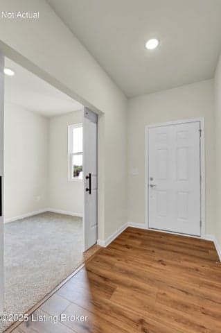 8800 Amaranth Dr, Louisville - photo 2 of 32