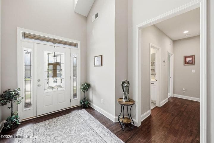 8909 Talon Ridge Dr, Louisville - photo 4 of 54