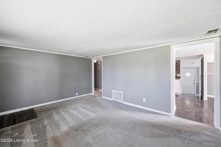 7125 Sky Blue Ave, Louisville - photo 5 of 30