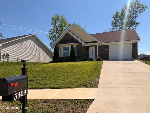 5409 Mt Holyoke Dr, Louisville - photo 4 of 36