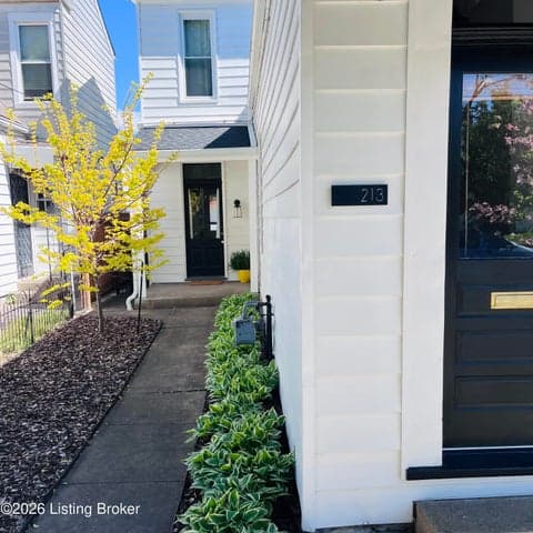 213 Pope St, Louisville - photo 2 of 24