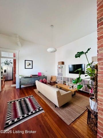 213 Pope St, Louisville - photo 5 of 24