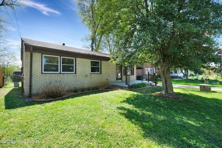 1312 Scholar St, Louisville - photo 2 of 36