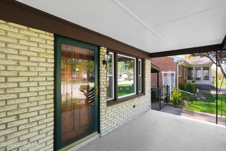 1312 Scholar St, Louisville - photo 4 of 36